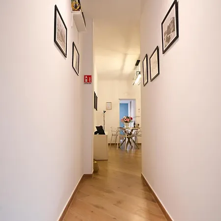 Mimi Apartment Bari